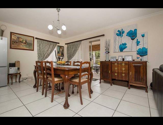 3 BEDROOM TOWNHOUSE FOR SALE IN AMAROSA